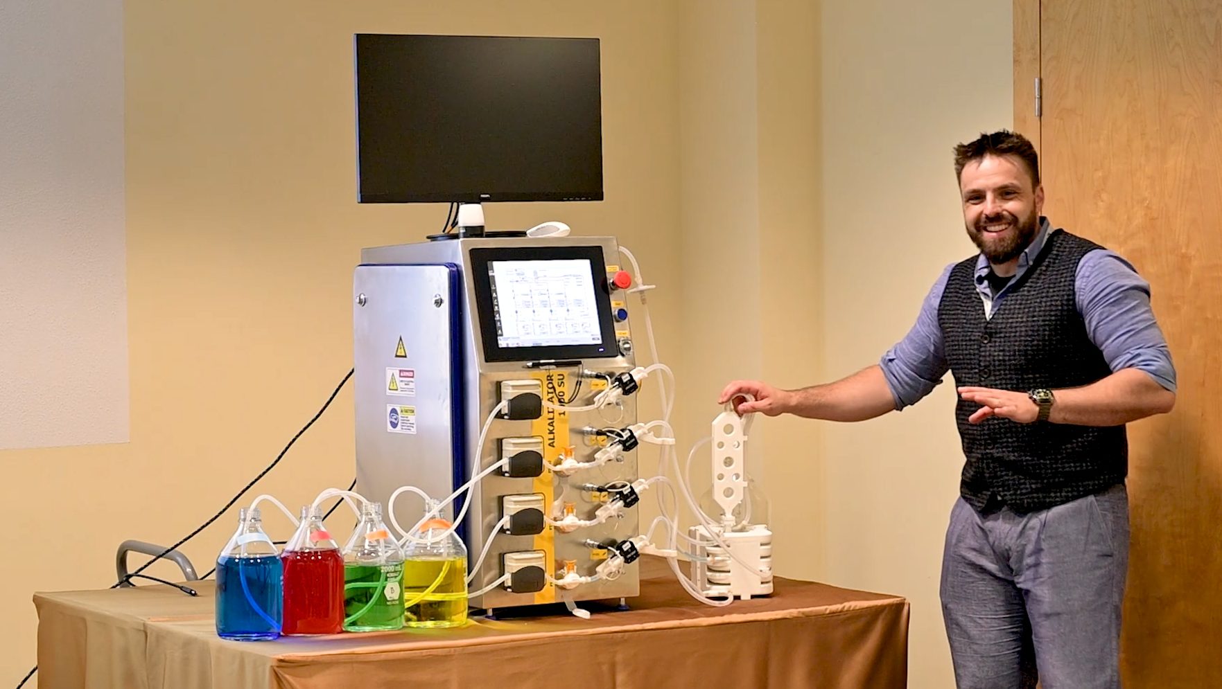 Matevz and Alkalizator